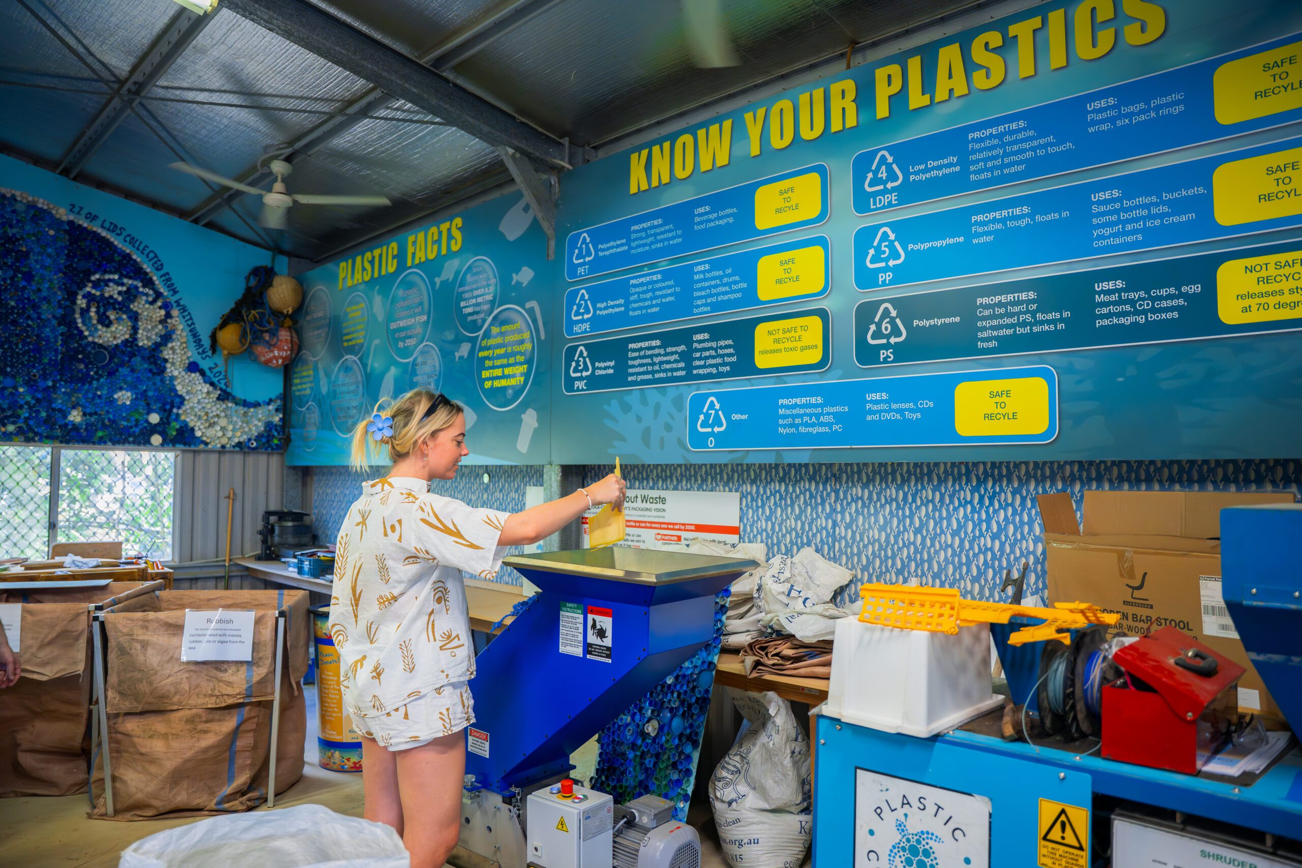 Eco Barge marine conservation work in the Whitsundays
