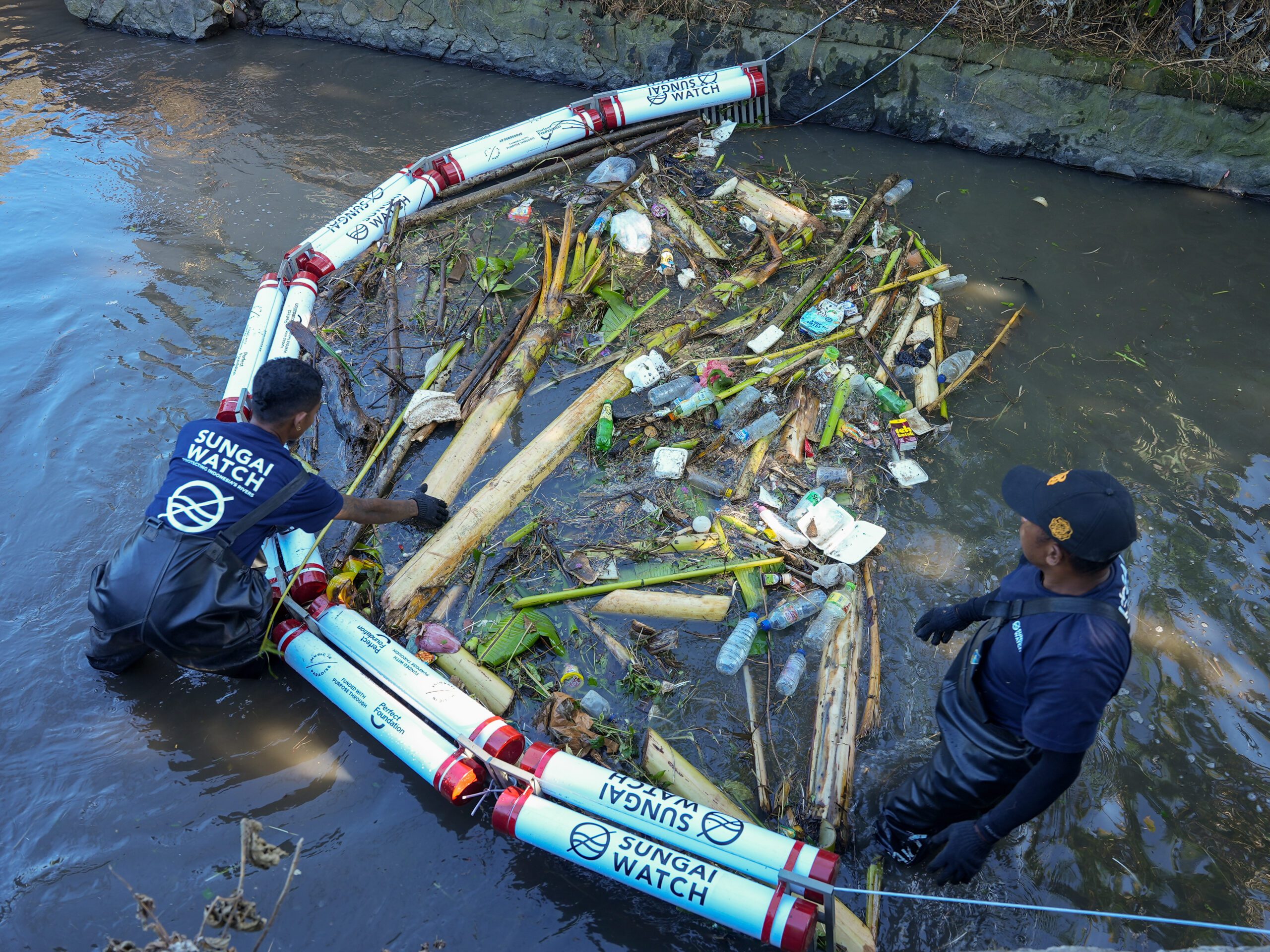 Sungai Watch water filter installation